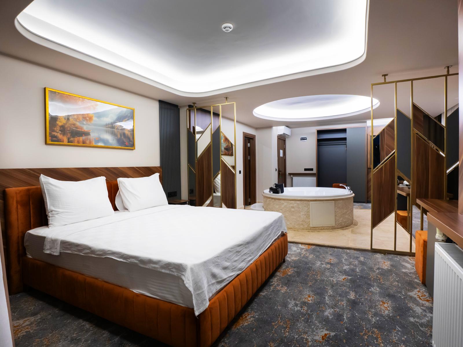 Superior Room with private jacuzzi
